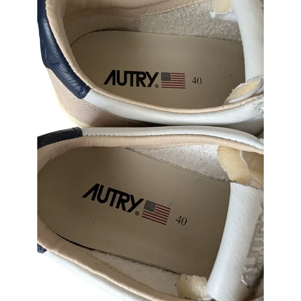 Autry medalist low